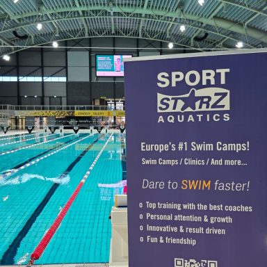 Zwembad Eindhoven met SportstarZ Banner